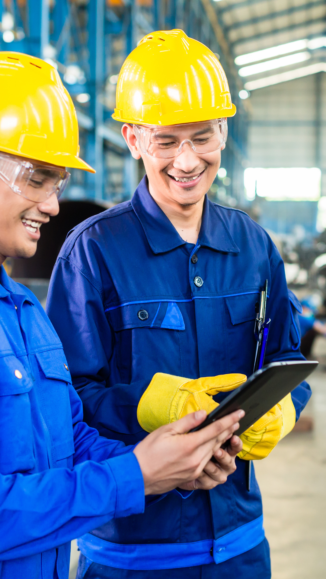 Workforce reviewing data on a tablet